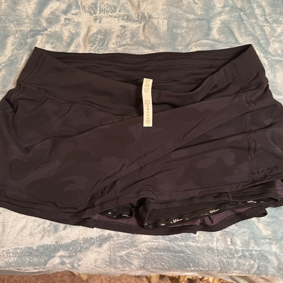LULULEMON PACE RIVAL SKIRT - Picture 4 of 4